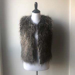 Urbanvibe Faux Fur Vest